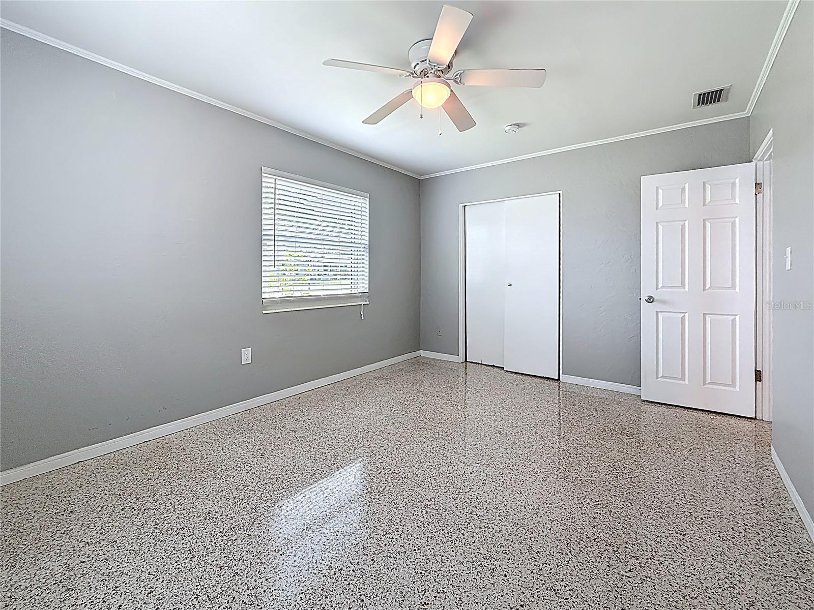 Image 39 of 71 For 6145 50th Avenue N