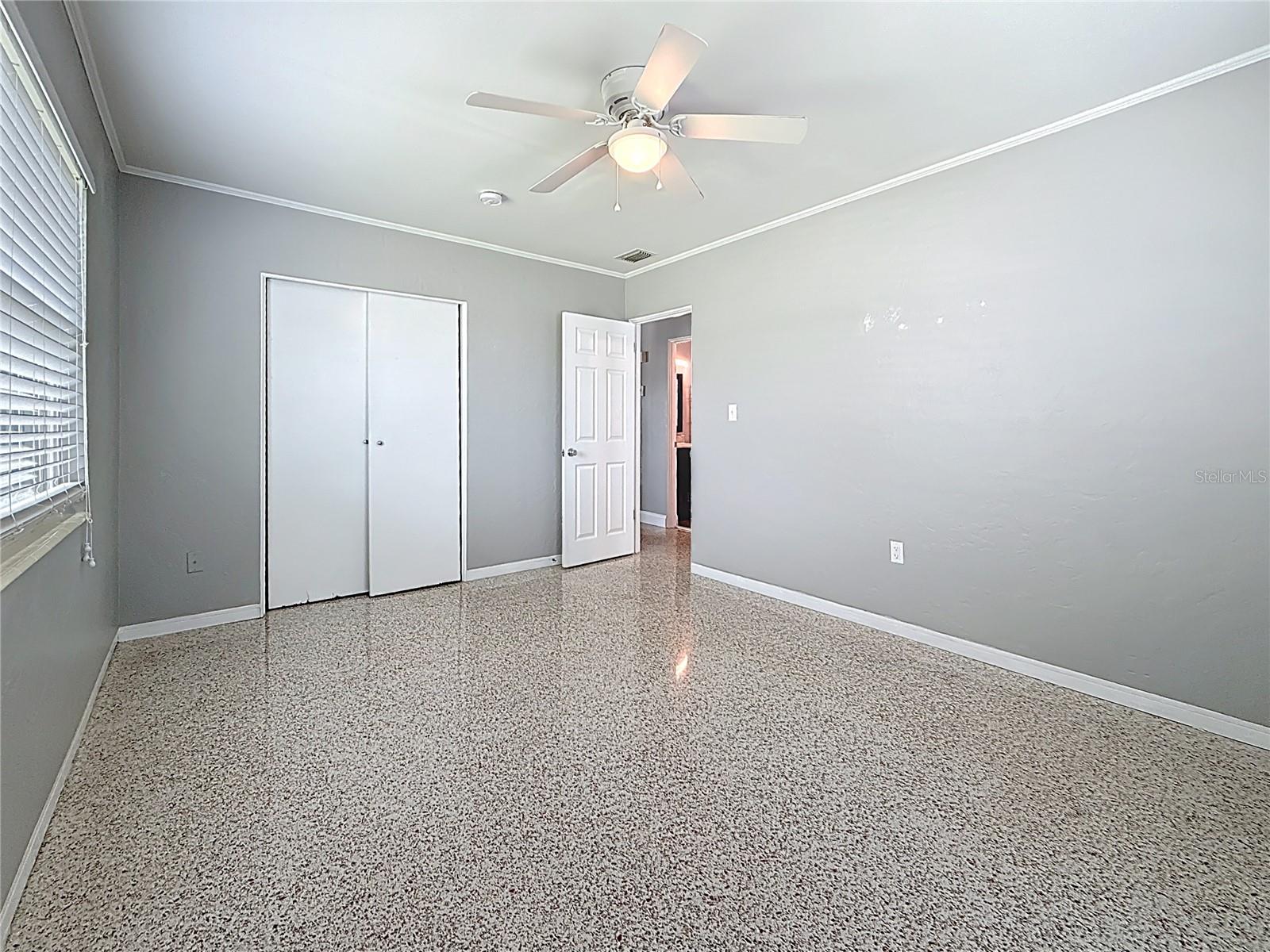 Image 40 of 71 For 6145 50th Avenue N