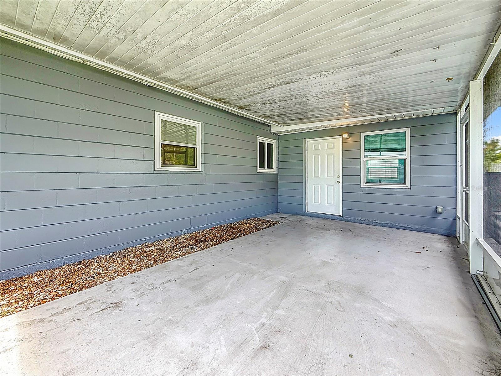 Image 49 of 71 For 6145 50th Avenue N