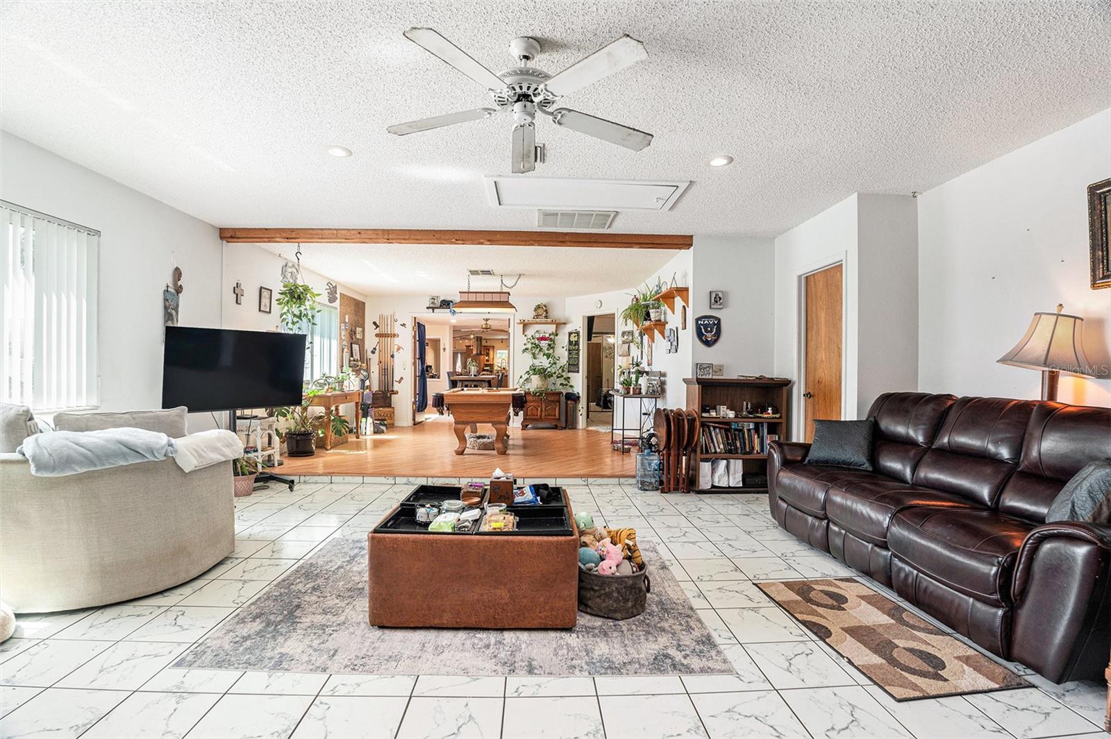Image 15 of 39 For 8715 Longboat Lane