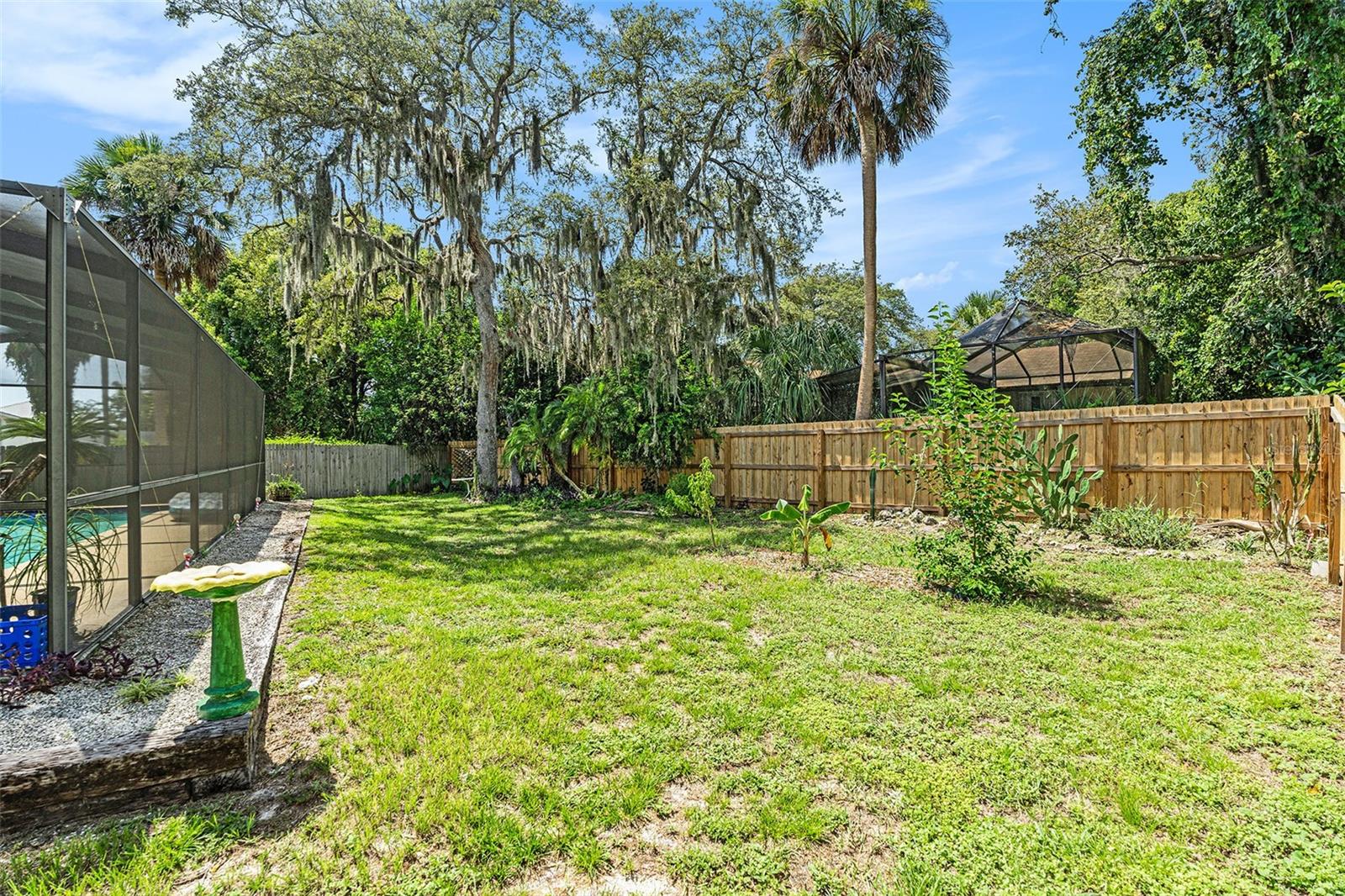 Image 30 of 39 For 8715 Longboat Lane
