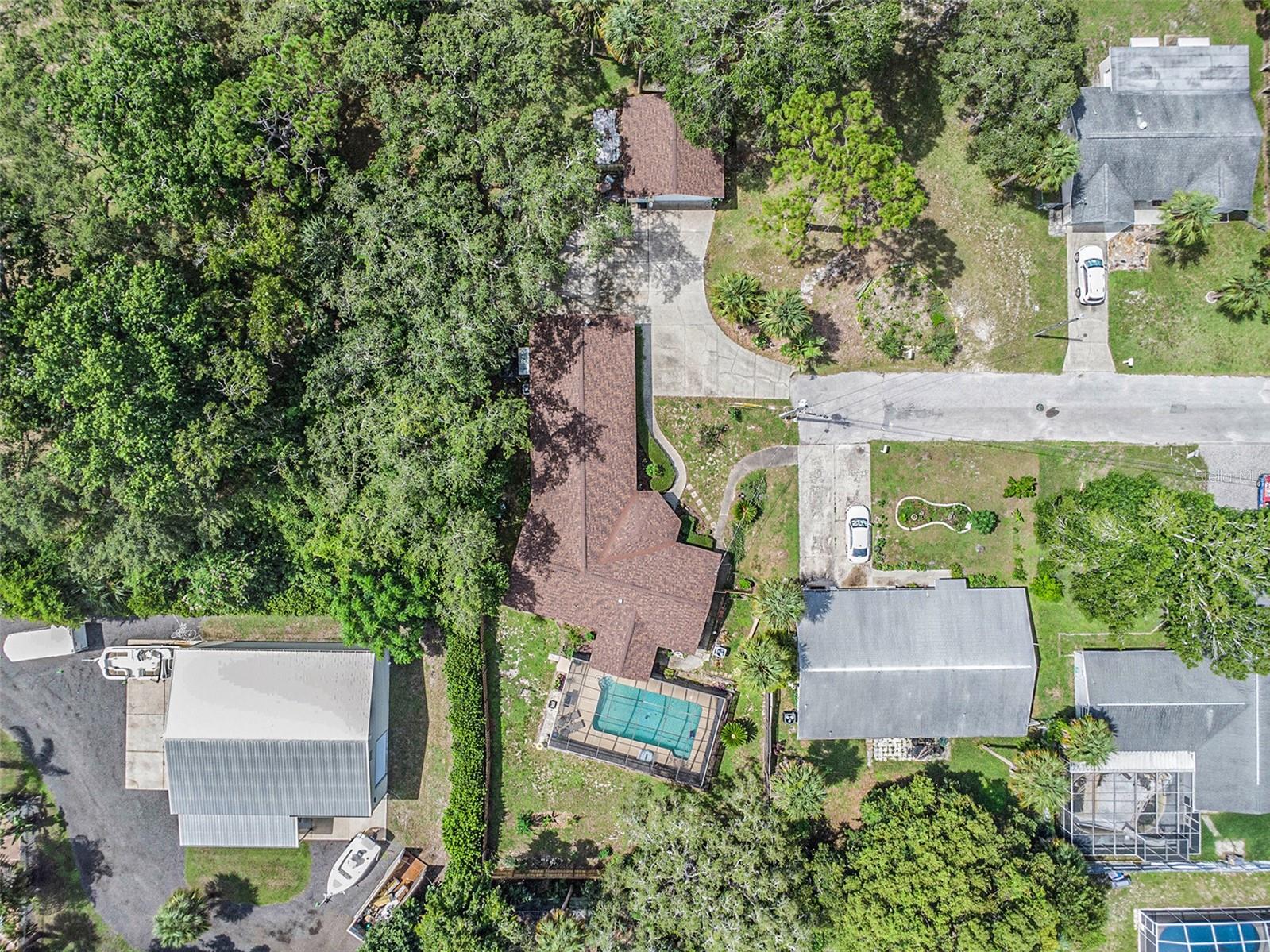 Image 36 of 39 For 8715 Longboat Lane