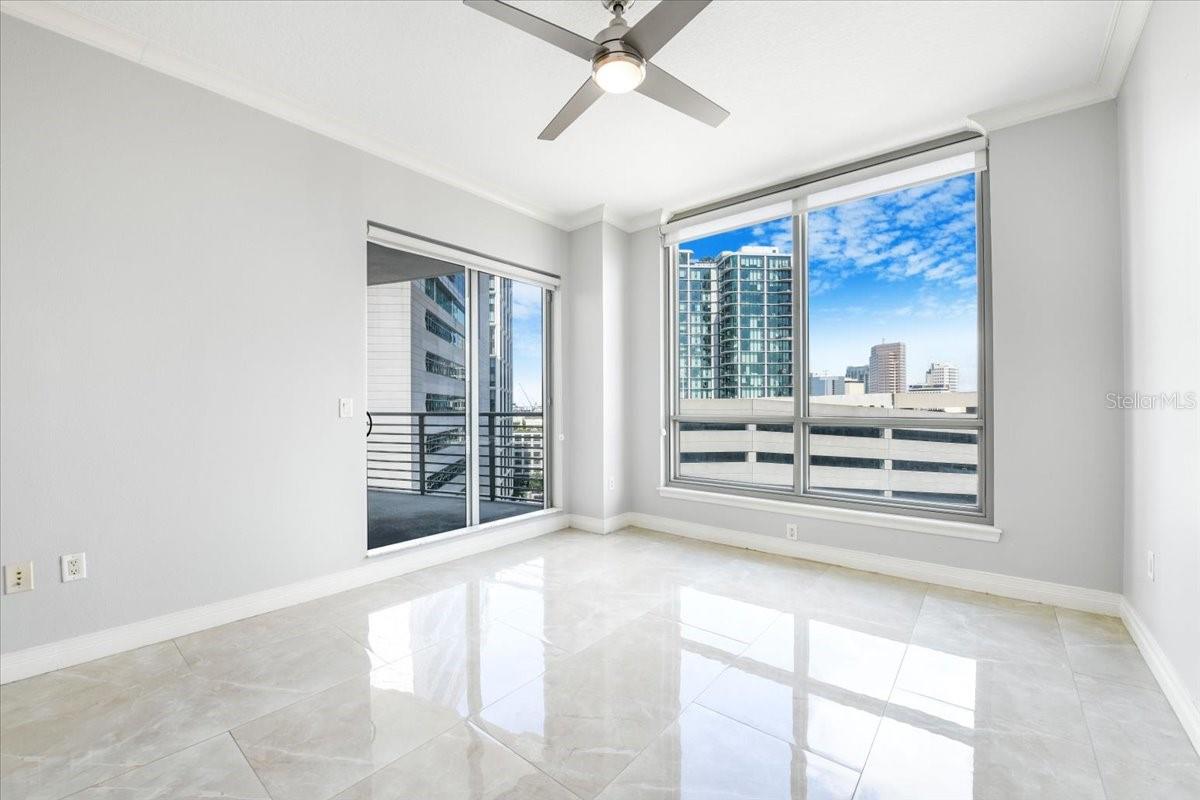 Image 30 of 48 For 449 12th Street 1105