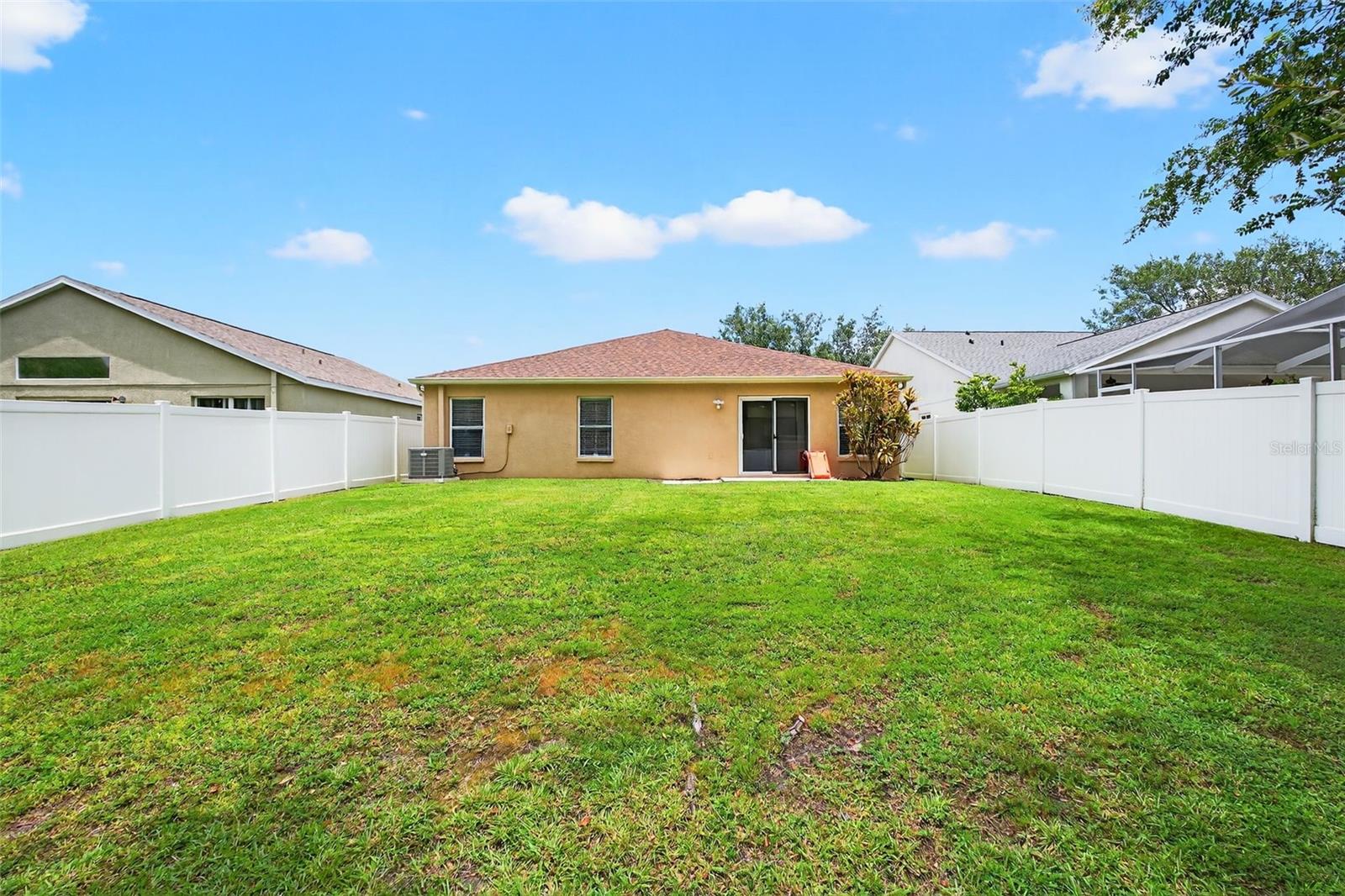 Image 45 of 46 For 913 Summer Breeze Drive