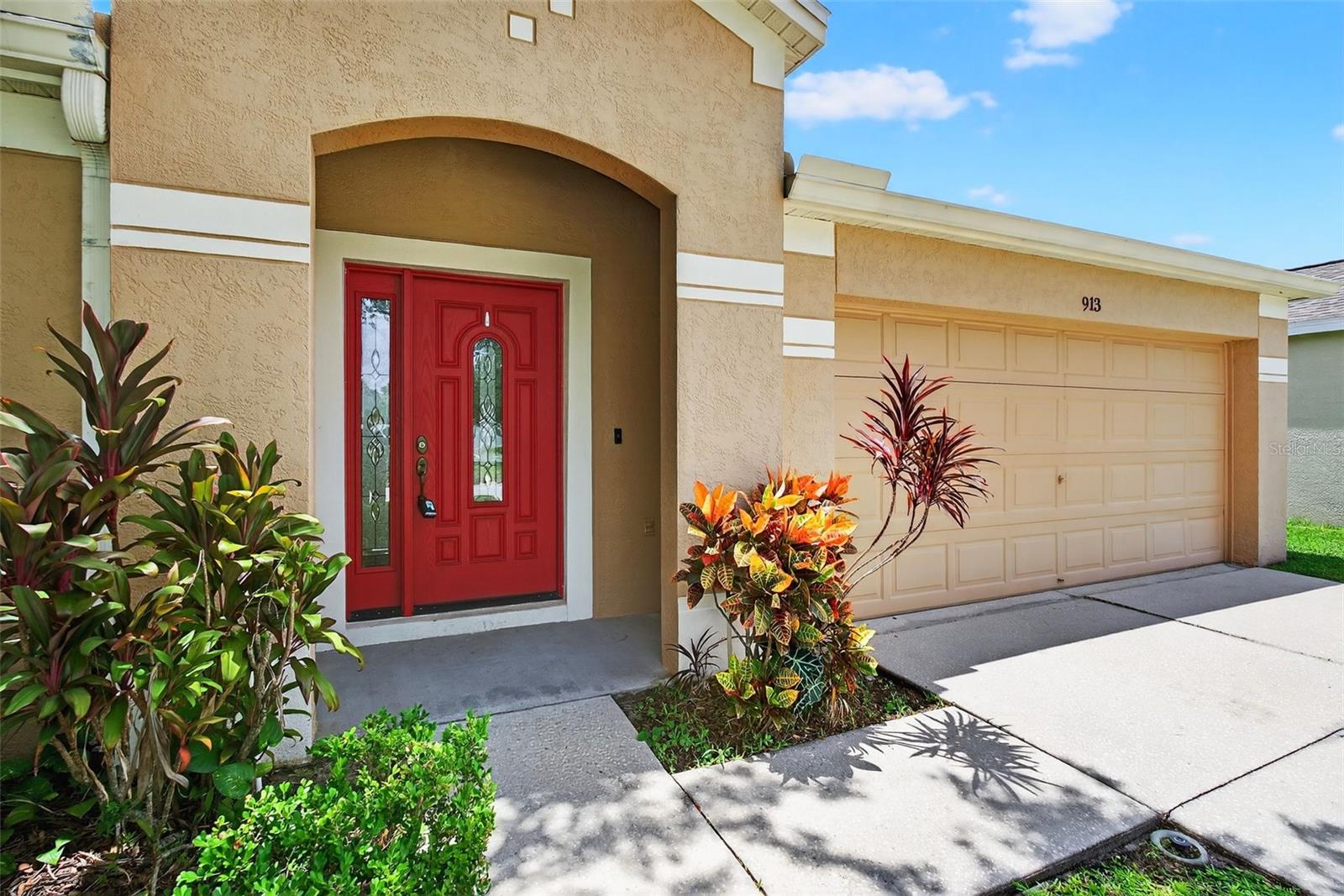 Image 5 of 46 For 913 Summer Breeze Drive