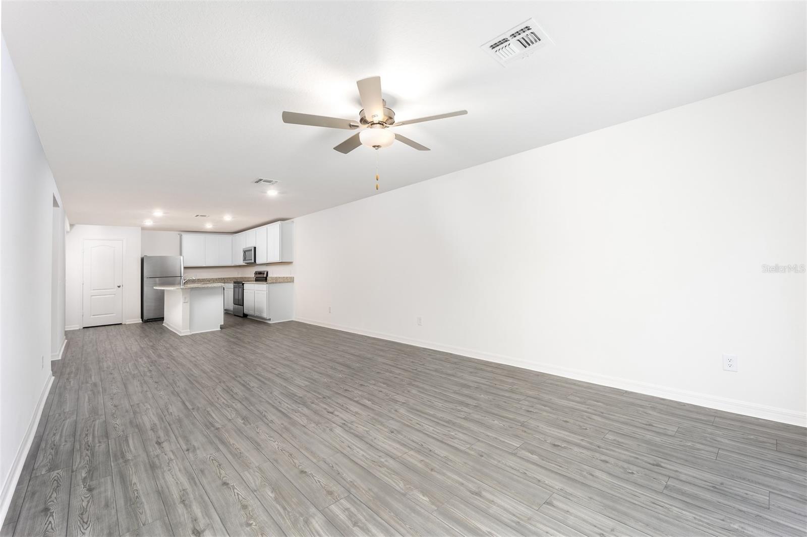 Image 10 of 19 For 3168 Seville Street