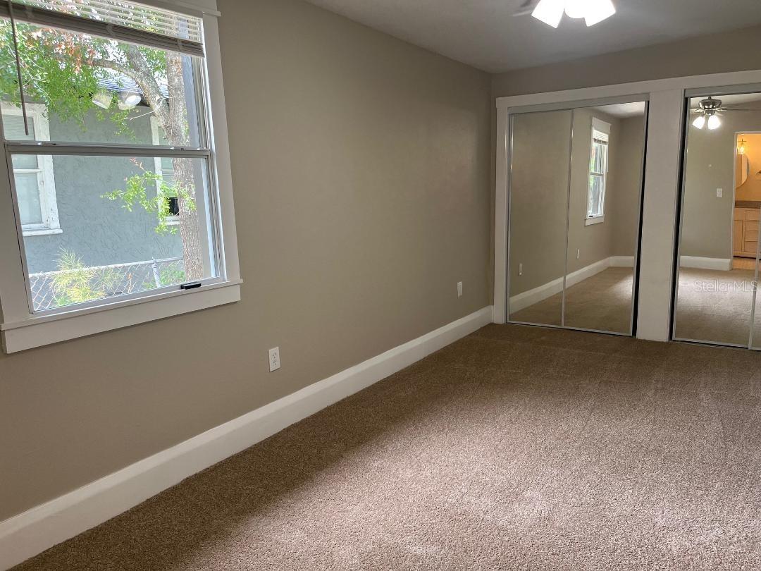 Listing photo id 10 for 3510 28th Avenue