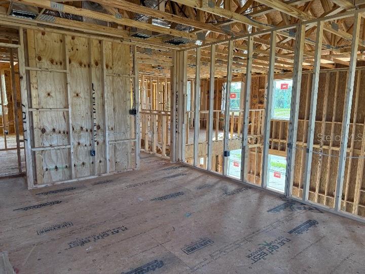 Image 26 of 32 For 711 Junonia Blvd