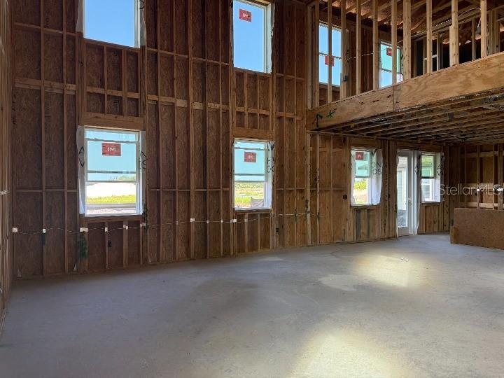 Image 9 of 32 For 711 Junonia Blvd