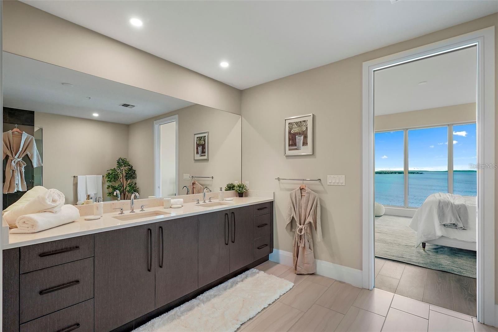 Image 17 of 66 For 2910 Barcelona Street 1001