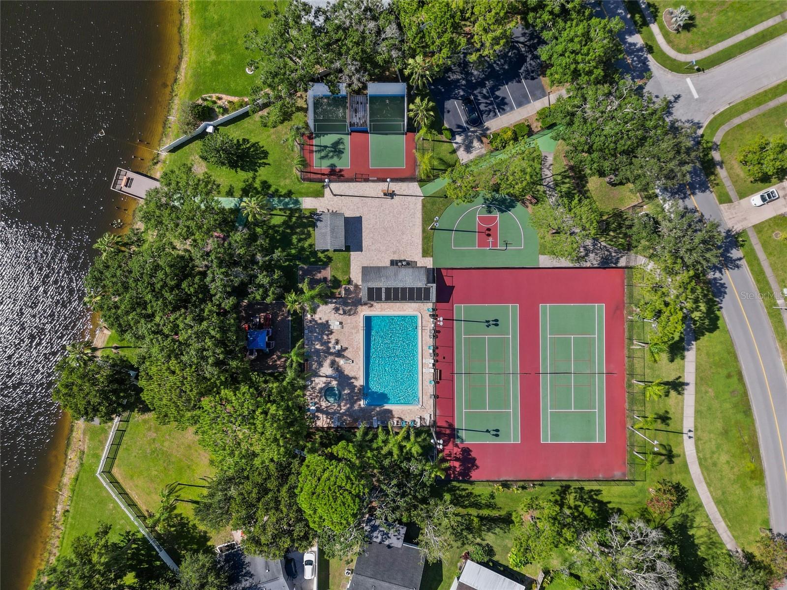 Image 30 of 38 For 120 Edgewood Court