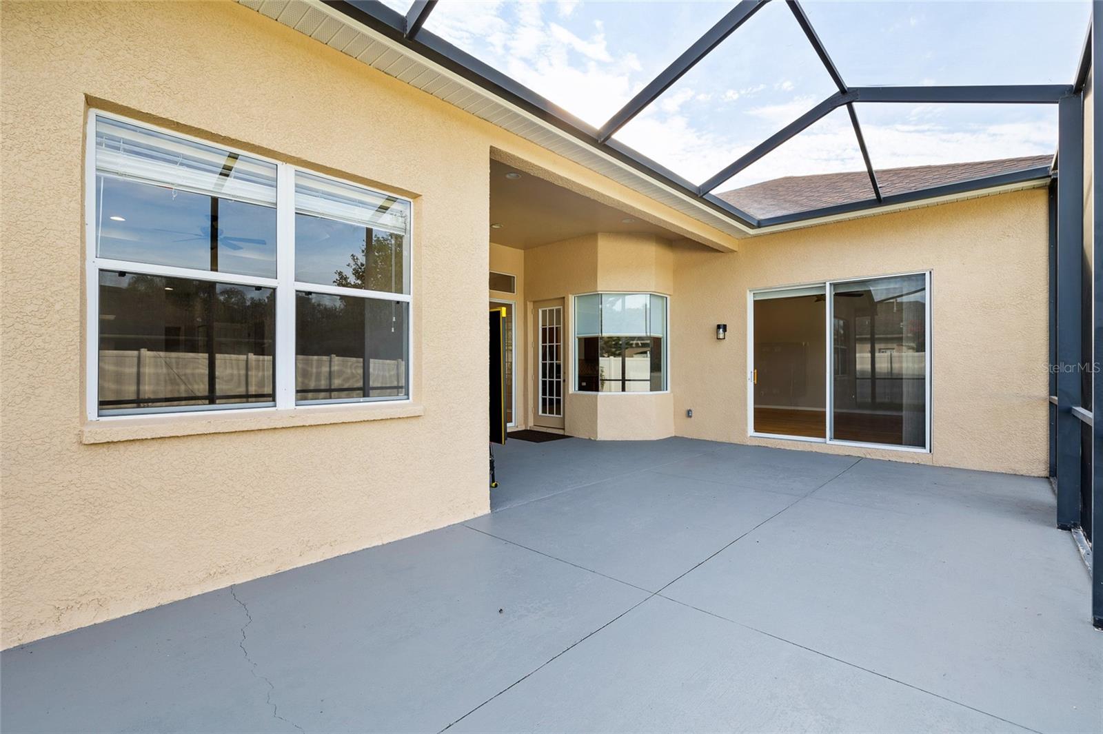Image 43 of 53 For 20111 Tamiami Avenue