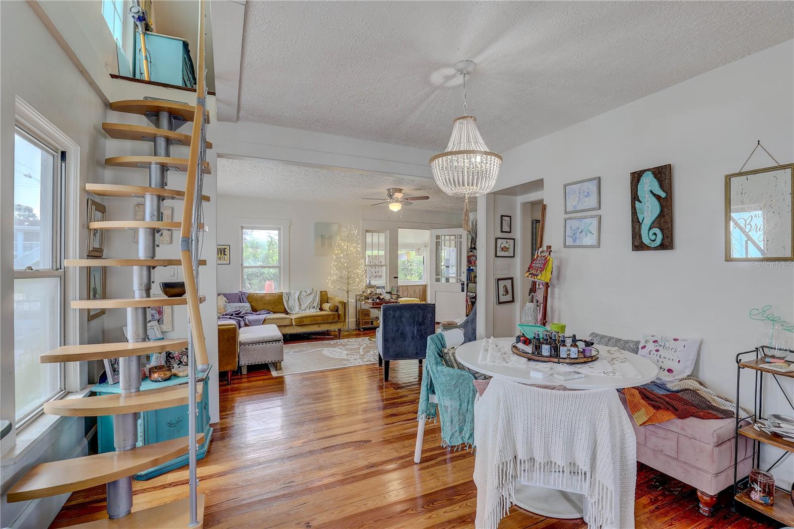 Image 11 of 53 For 783 30th Avenue N