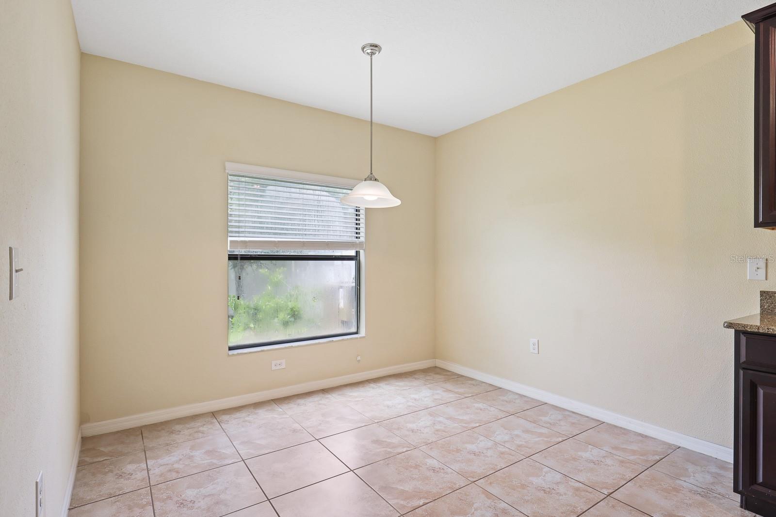 Image 12 of 36 For 2724 Garden Falls Drive