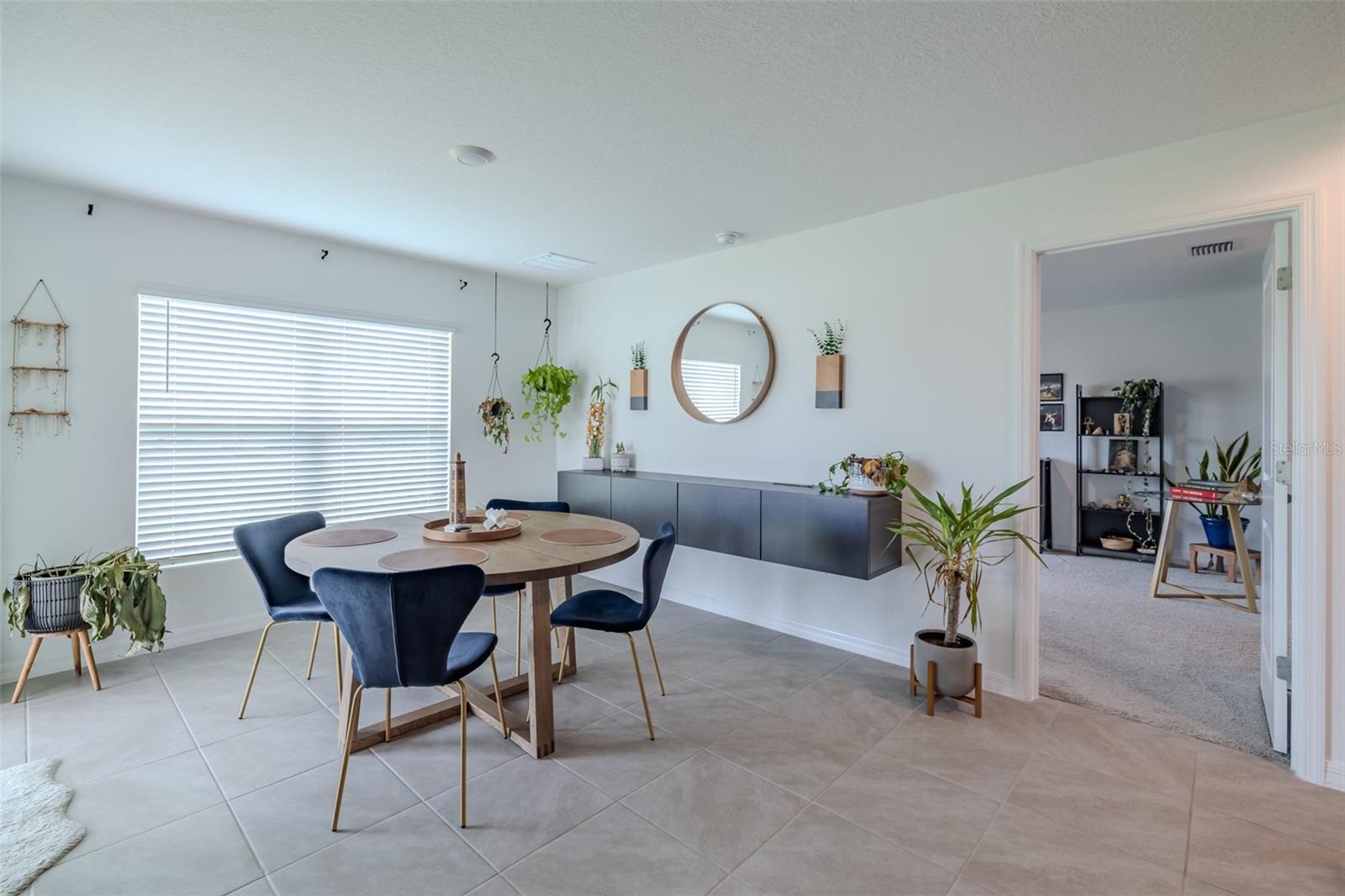Listing photo id 20 for 802 Ace Outlaw Avenue
