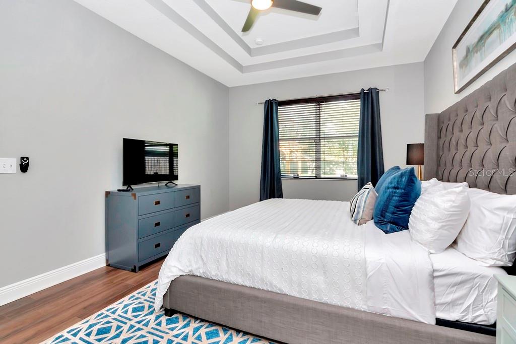 Image 17 of 40 For 8023 Interbay Boulevard