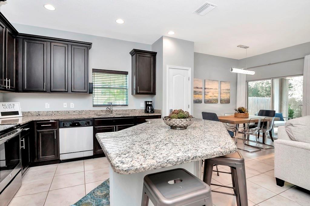 Image 4 of 40 For 8023 Interbay Boulevard