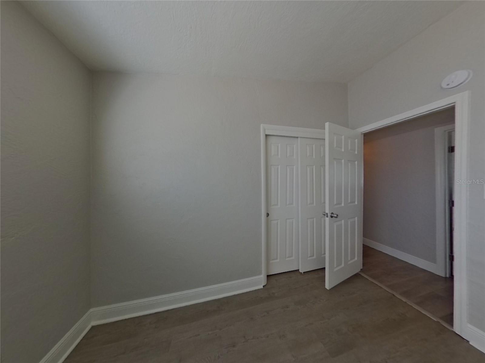 Image 15 of 20 For 6193 39th Avenue N