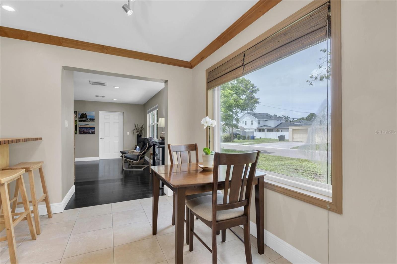 Image 11 of 59 For 4062 9th Avenue N
