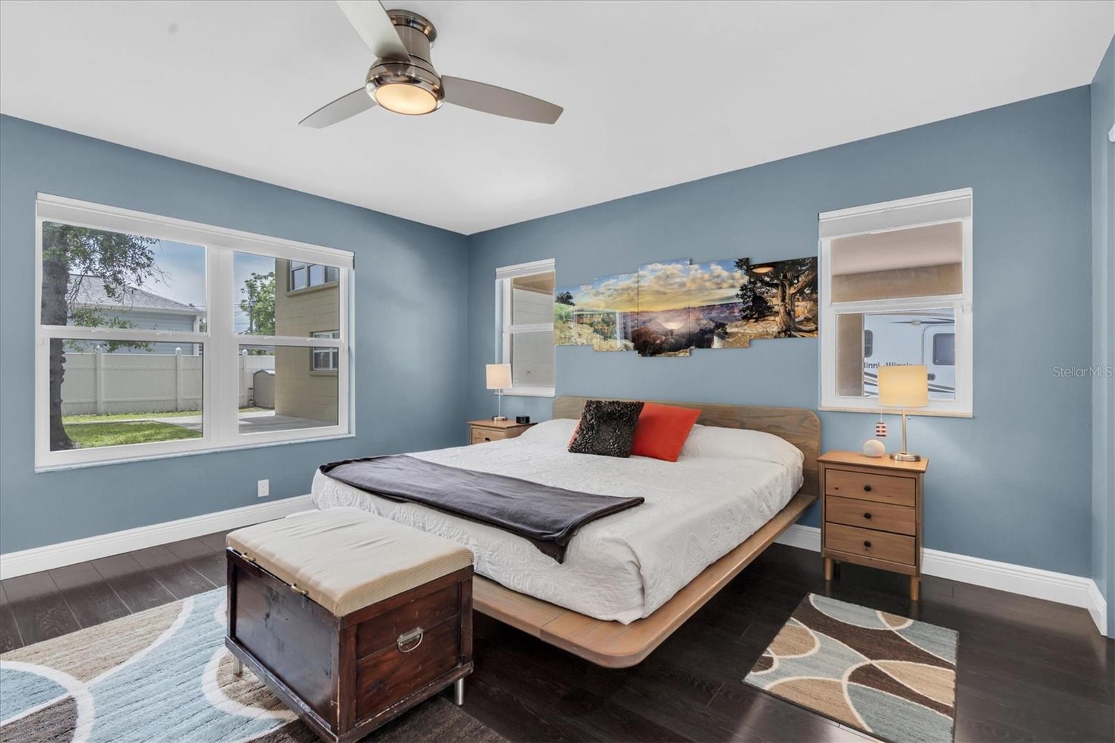 Image 17 of 59 For 4062 9th Avenue N