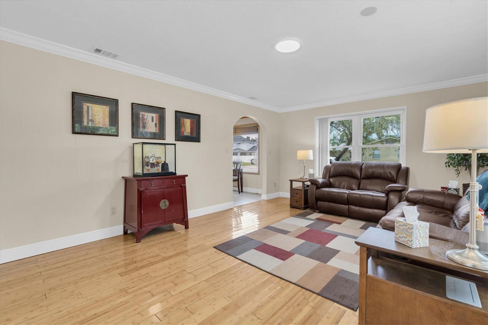 Image 8 of 59 For 4062 9th Avenue N