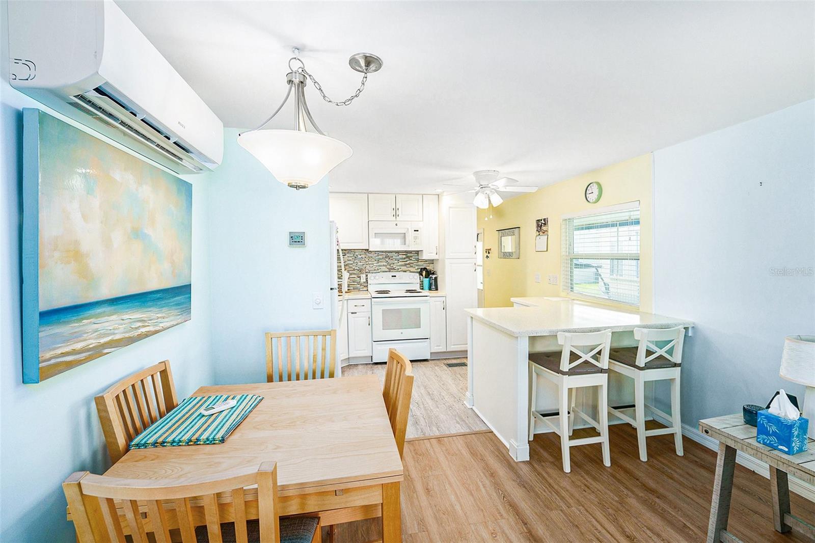 Image 7 of 27 For 34527 Violet Drive N
