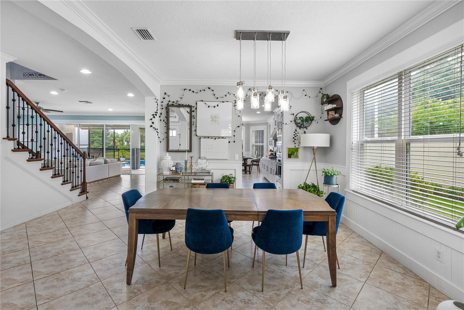 Image 14 of 77 For 11614 Orange Palm Way