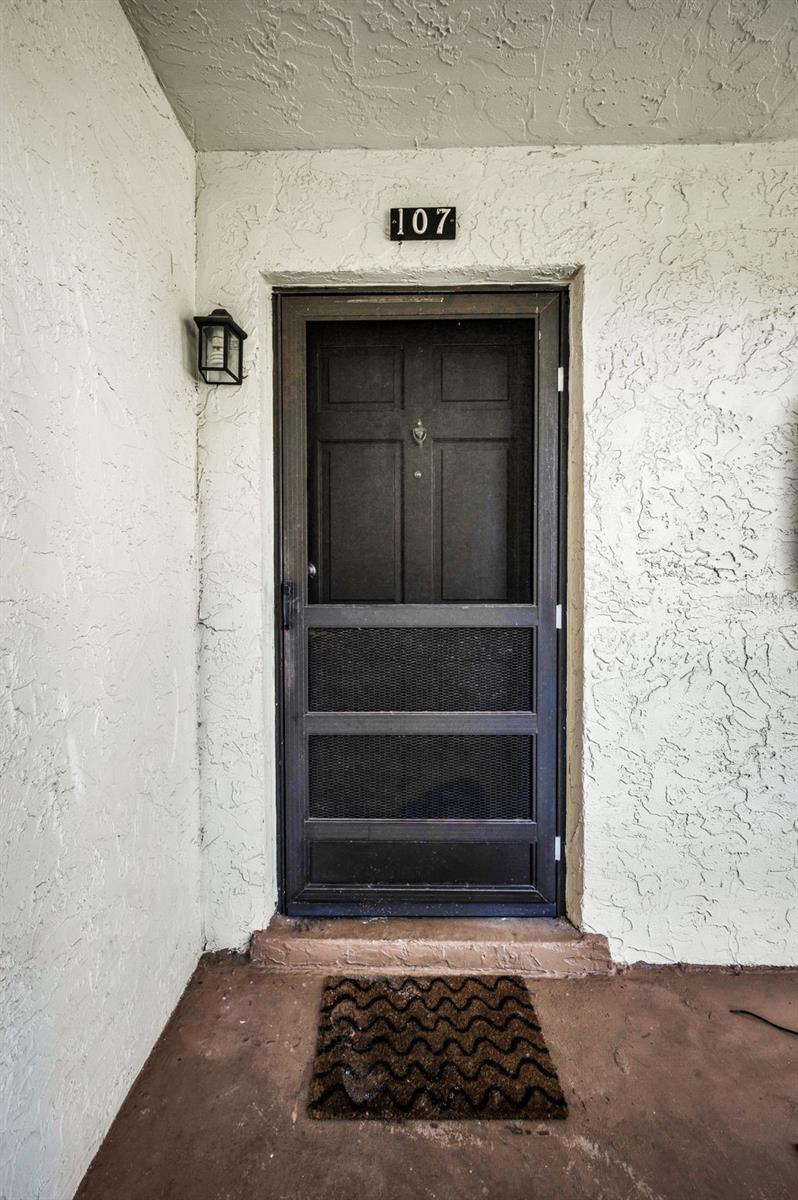 Image 19 of 93 For 320 Bayshore Boulevard 107