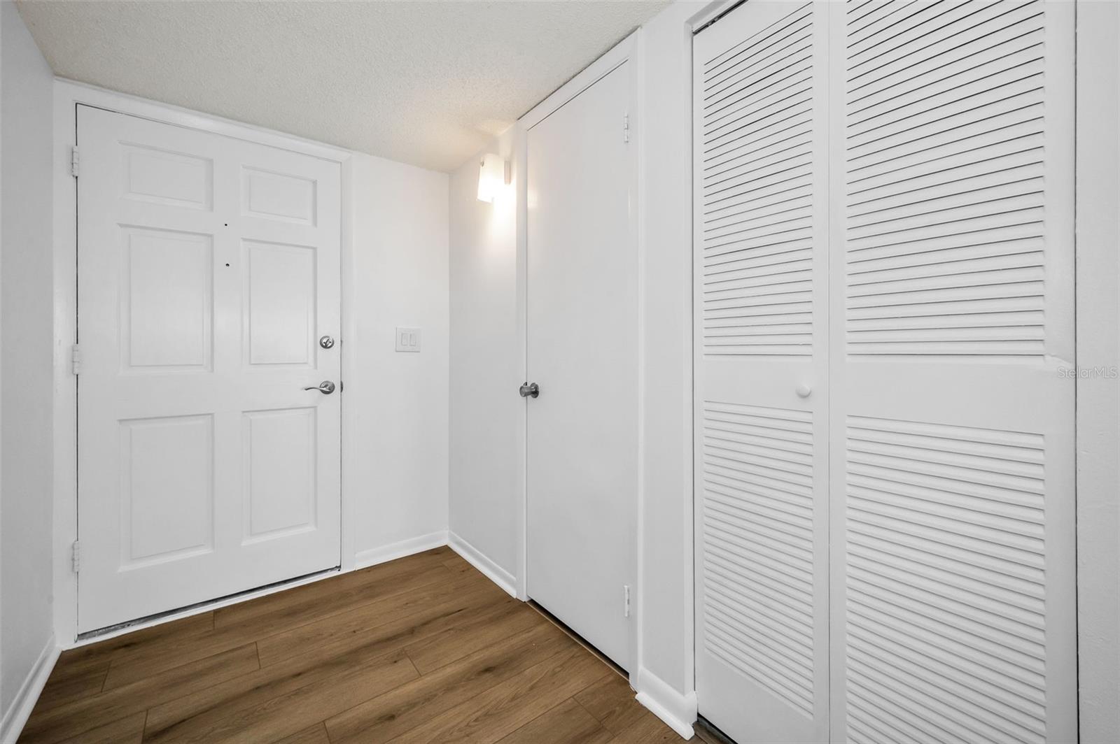 Image 20 of 93 For 320 Bayshore Boulevard 107
