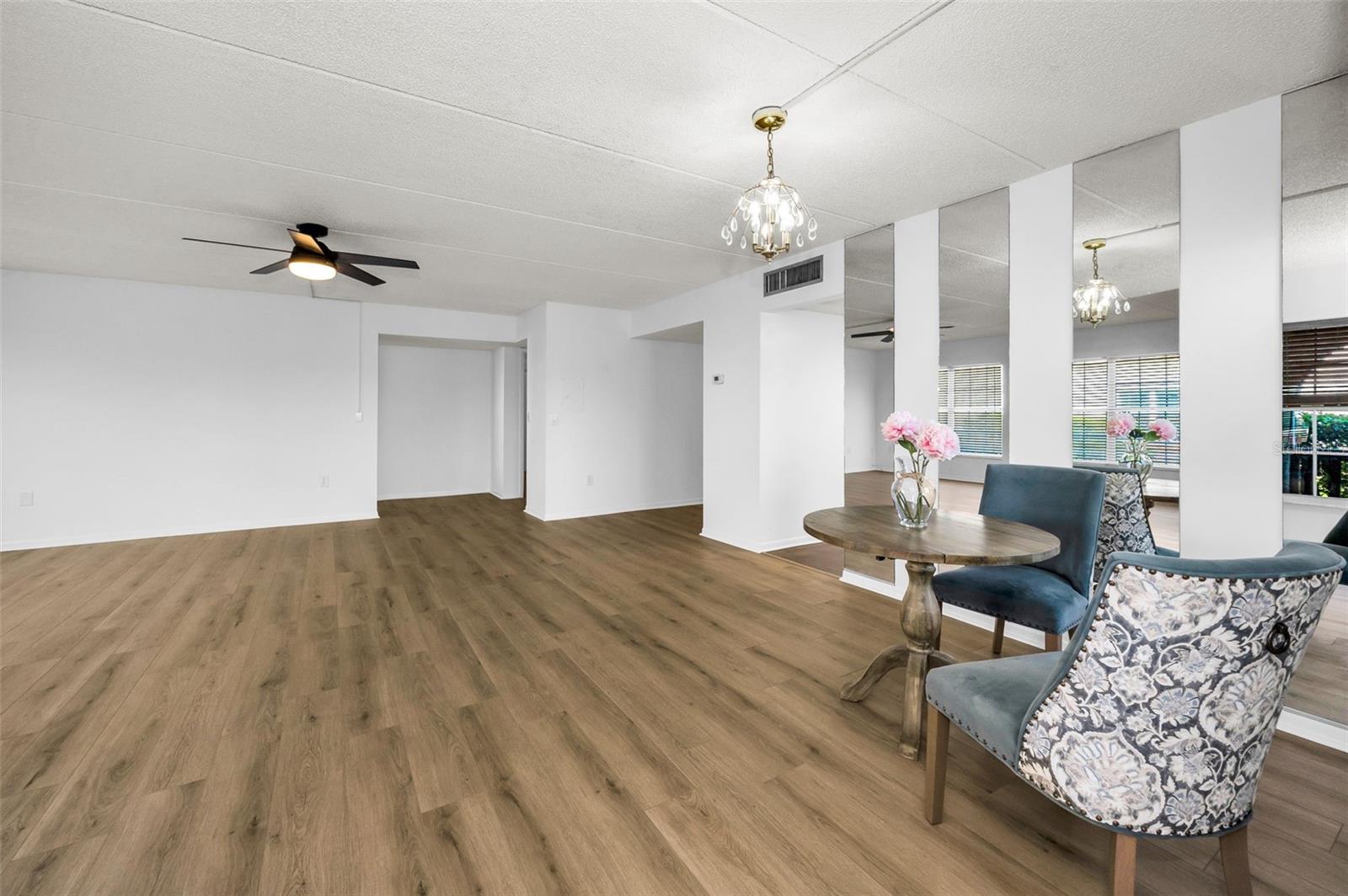 Image 29 of 93 For 320 Bayshore Boulevard 107