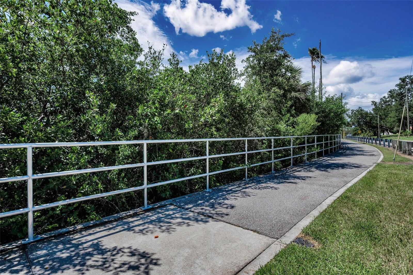 Image 65 of 93 For 320 Bayshore Boulevard 107