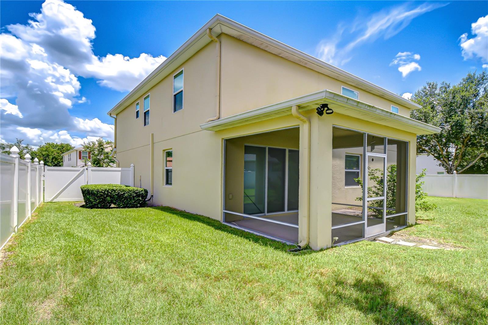 Image 62 of 100 For 2499 Calvano Drive