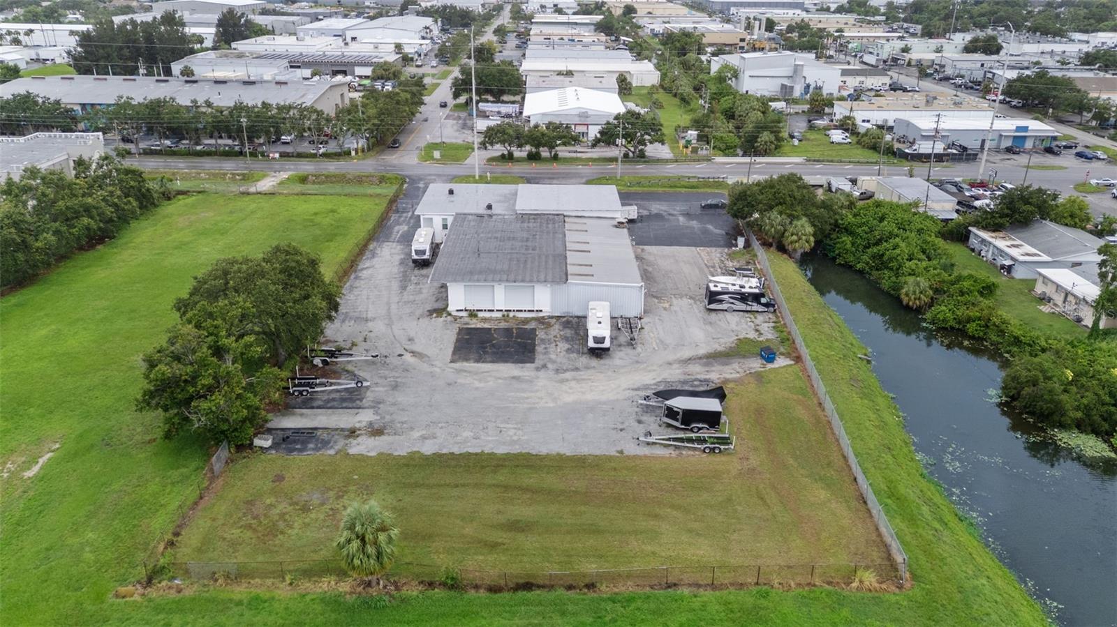 Image 4 of 18 For 4475 28th Street N