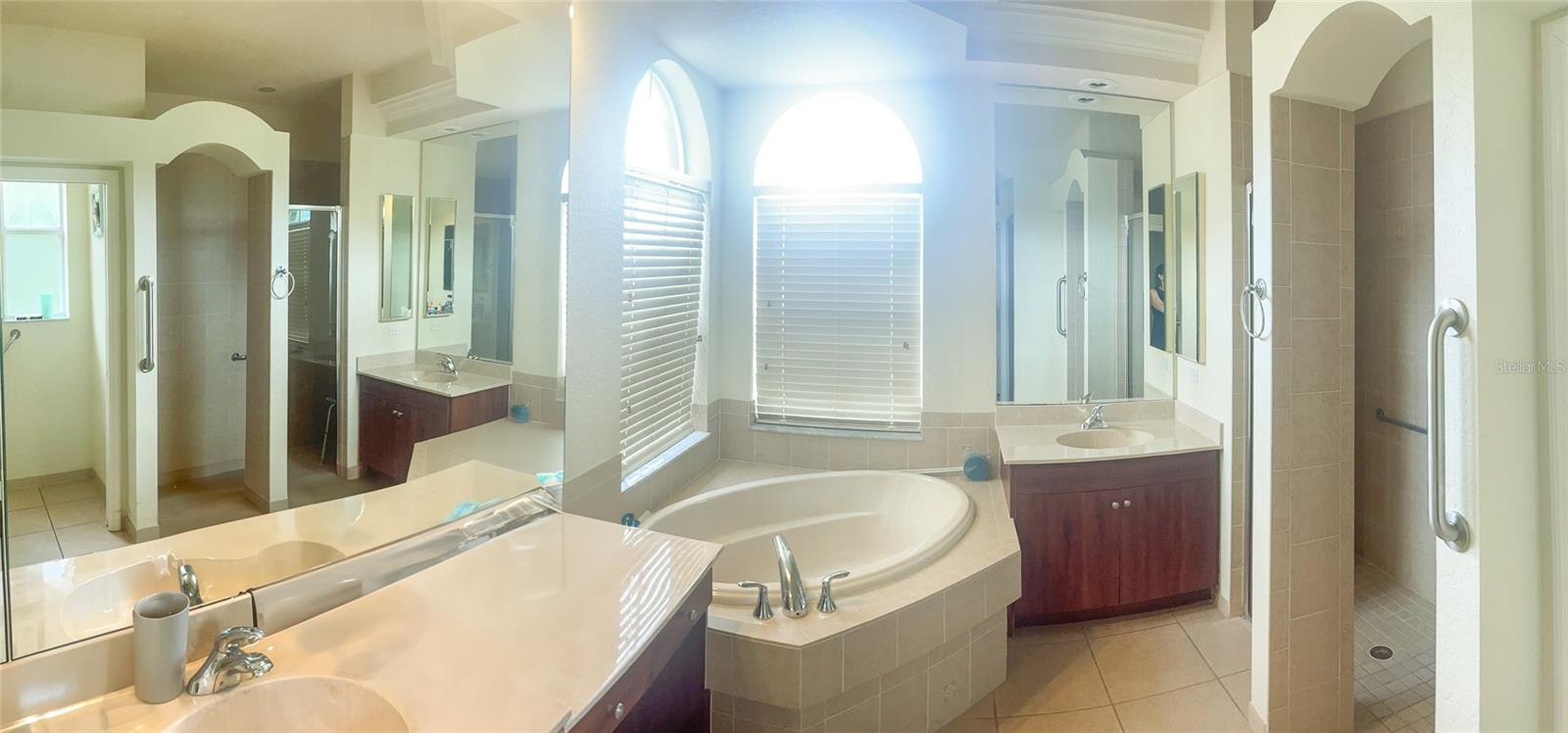 Listing photo id 11 for 7243 Bahama Swallow Avenue