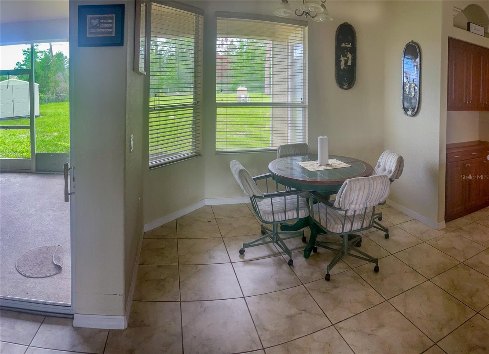 Listing photo id 2 for 7243 Bahama Swallow Avenue