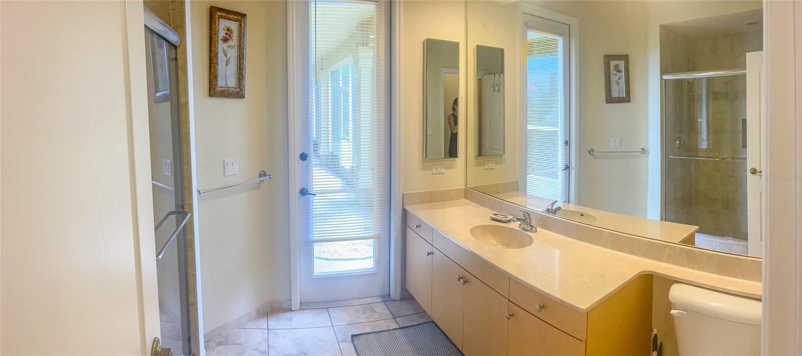 Listing photo id 6 for 7243 Bahama Swallow Avenue