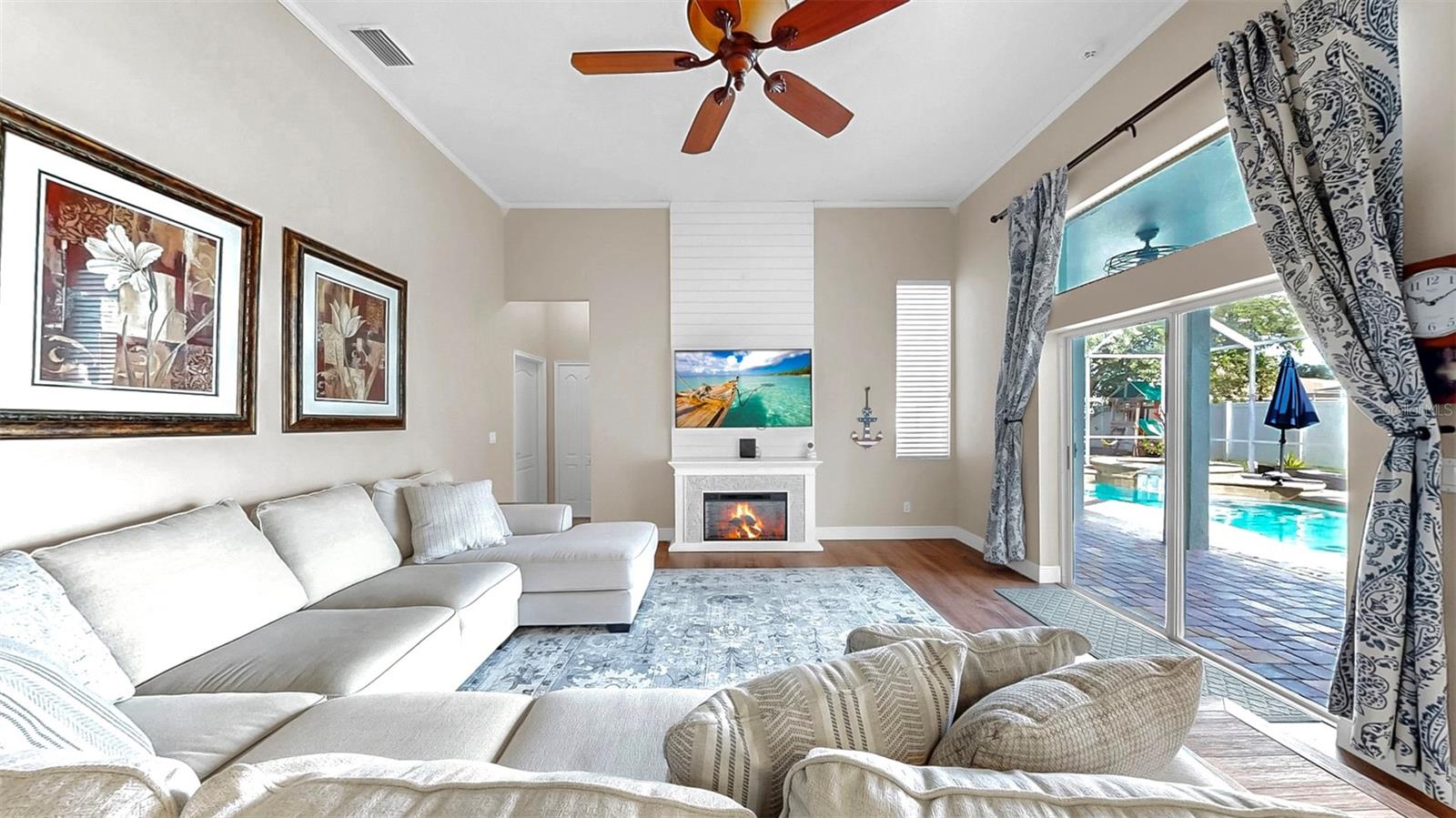 Image 15 of 30 For 4404 Castlebar Way