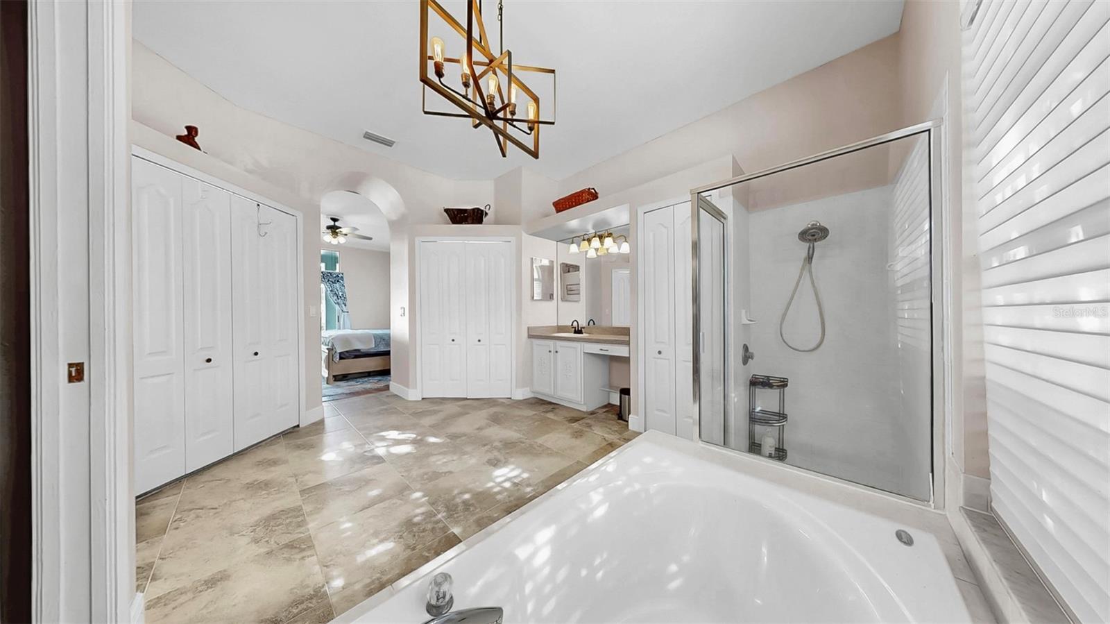 Image 23 of 30 For 4404 Castlebar Way
