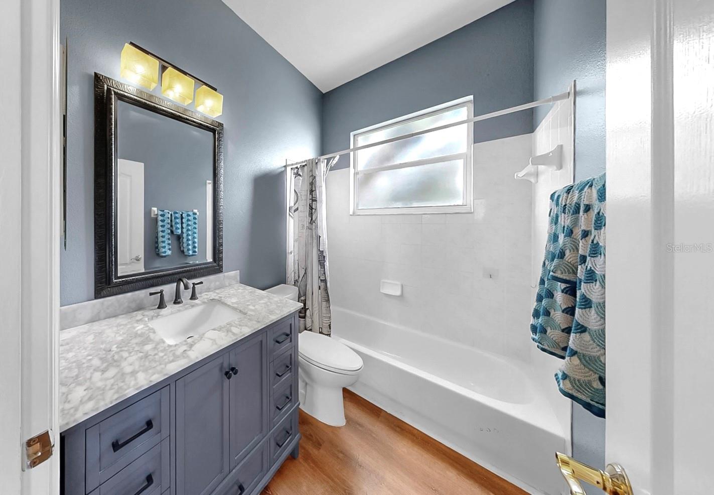 Image 26 of 30 For 4404 Castlebar Way