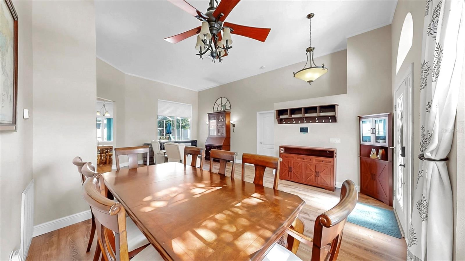 Image 9 of 30 For 4404 Castlebar Way