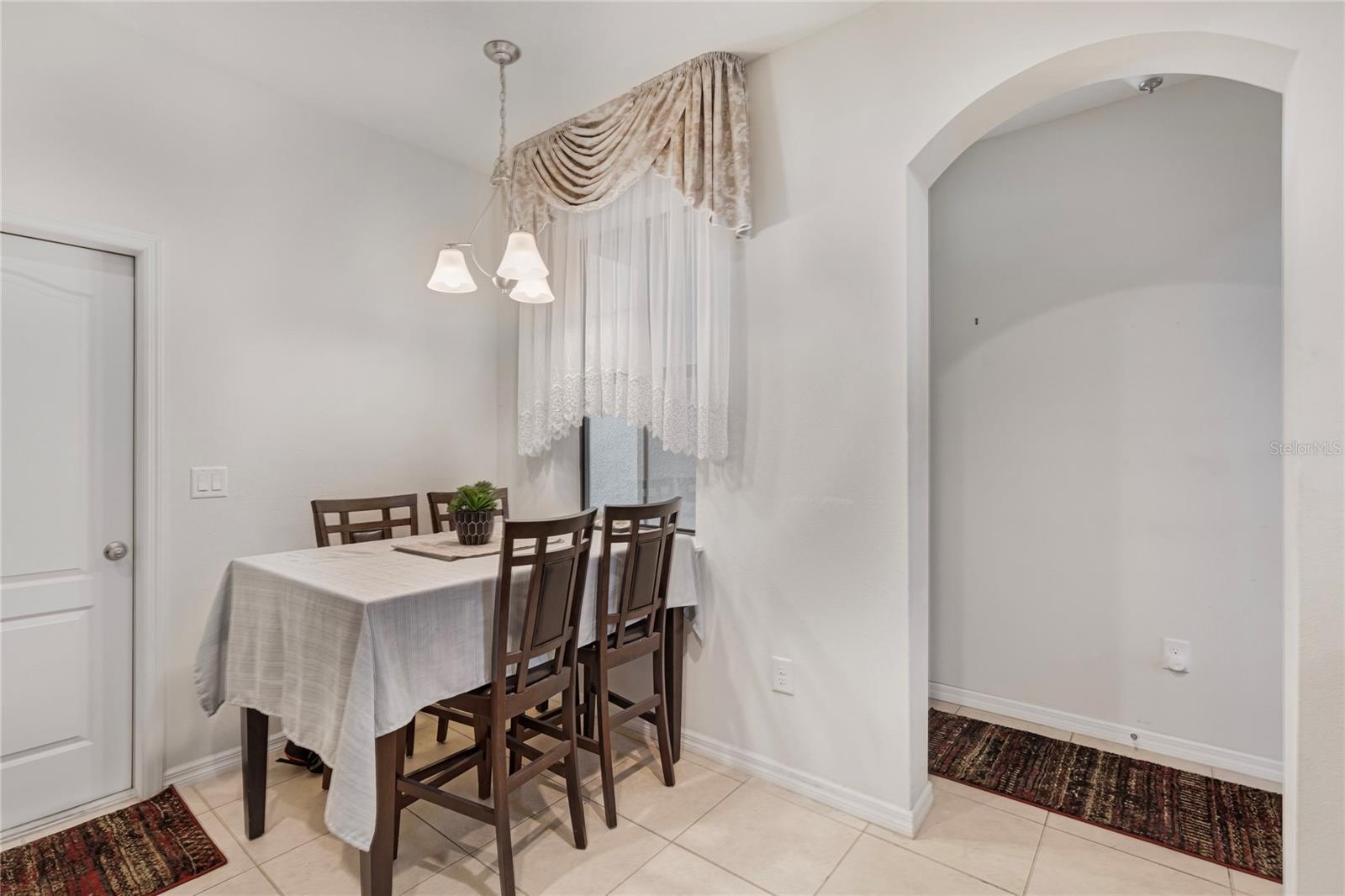 Image 11 of 44 For 5218 Bay Isle Circle
