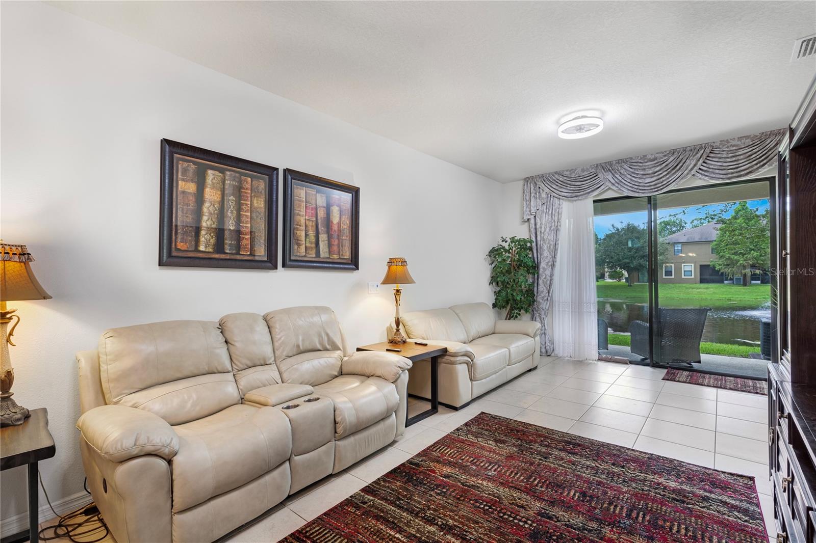 Image 14 of 44 For 5218 Bay Isle Circle