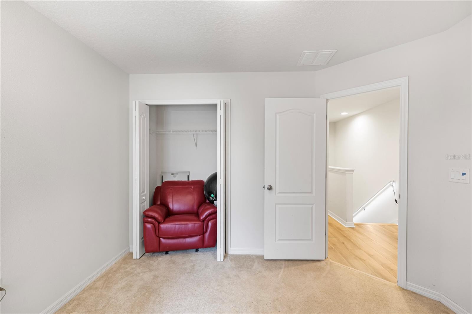 Image 31 of 44 For 5218 Bay Isle Circle