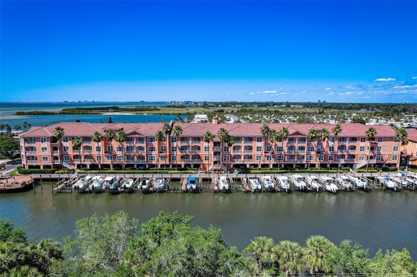 Image 38 of 57 For 5000 Culbreath Key Way 8-115