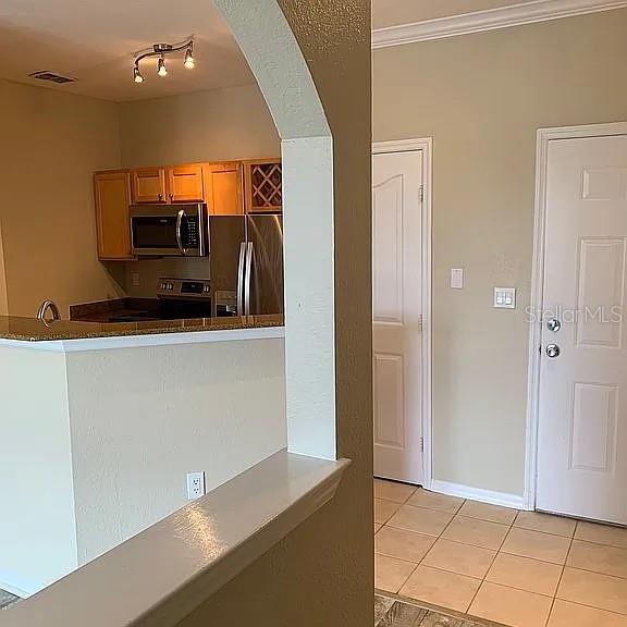 Image 6 of 57 For 5000 Culbreath Key Way 8-115