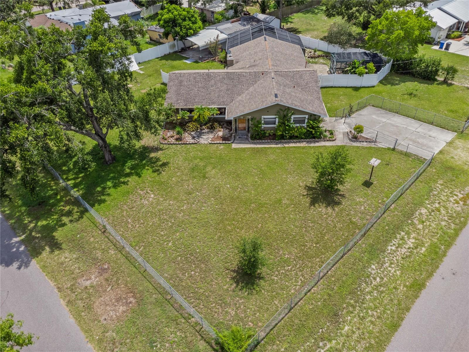 Image 3 of 44 For 615 Echo Drive