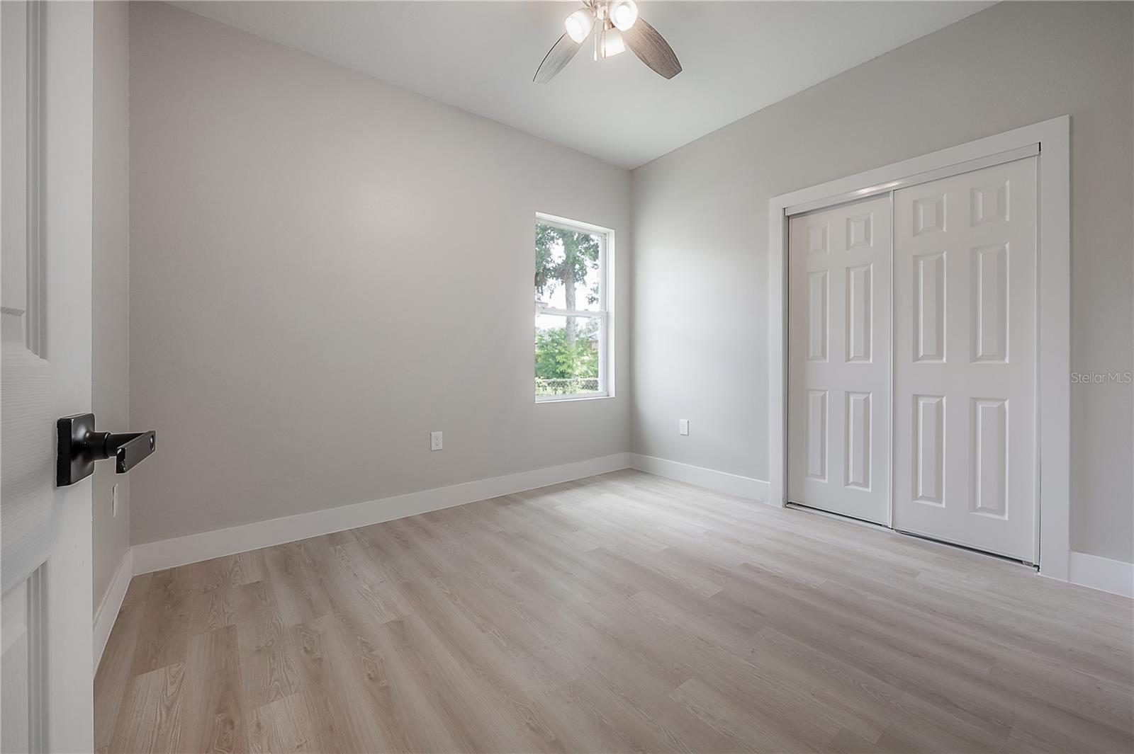 Image 17 of 33 For 6215 44th Street