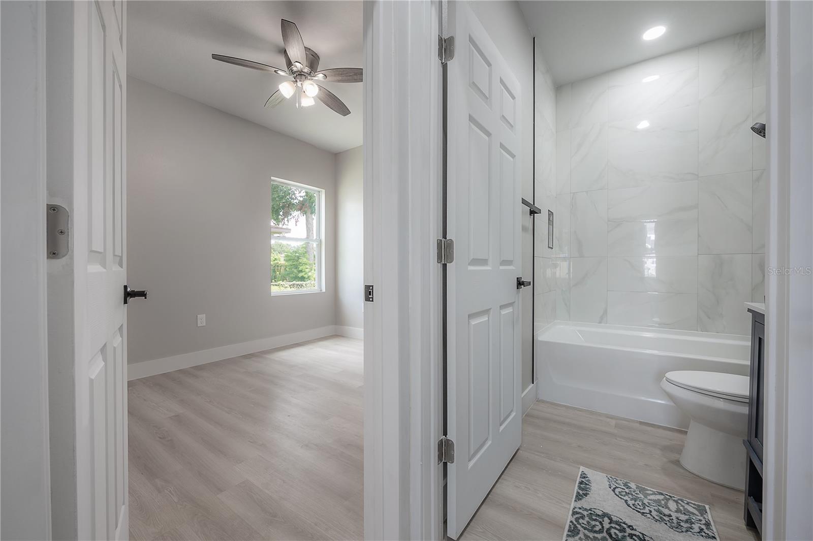 Image 18 of 33 For 6215 44th Street