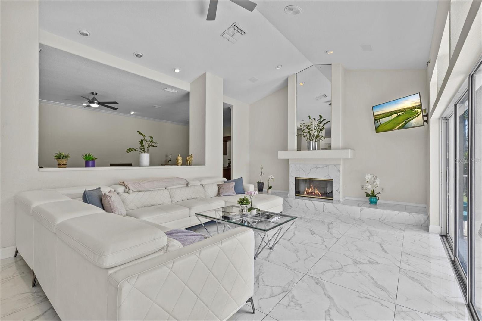 Image 41 of 81 For 1520 Jade Lane