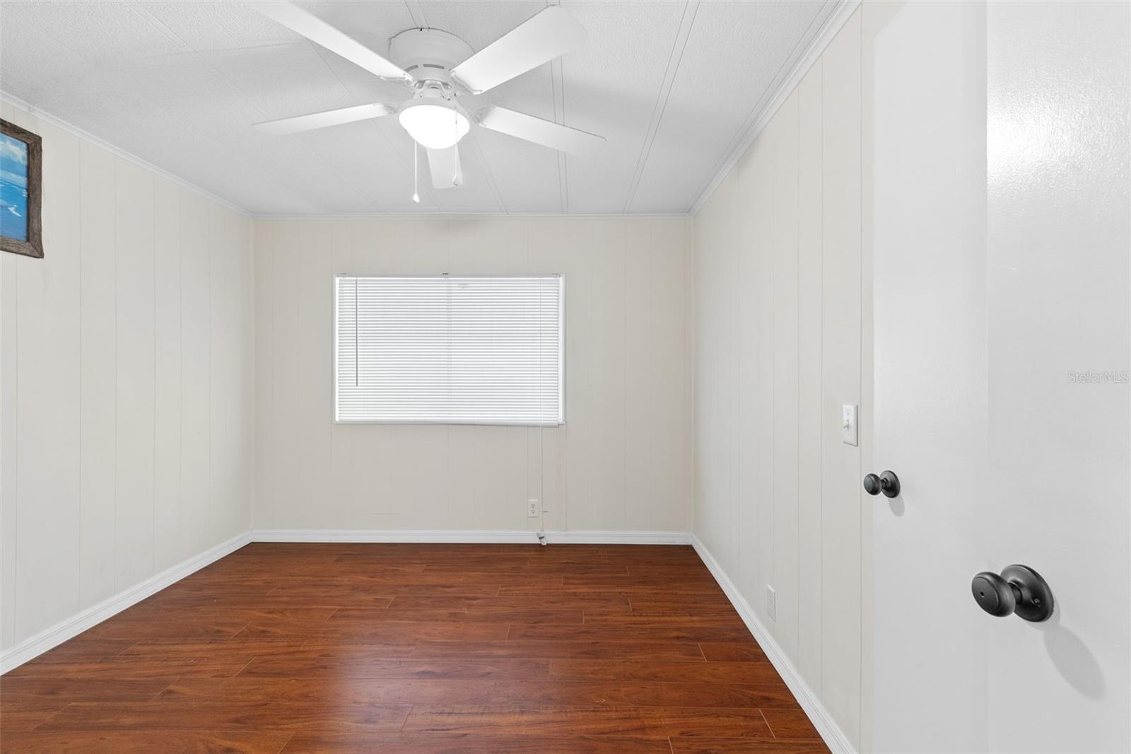 Image 37 of 52 For 245 Pelican Drive N